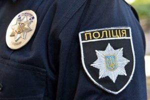 Поліцейські 4 години катували людину через суперечку 
