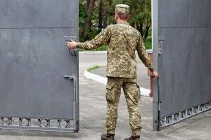 На Закарпатті екс-поліцейського, який викрив ТЦК, мобілізували