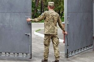 На Рівненщині у військкоматі помер чоловік