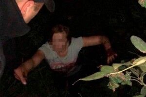 Копи врятували жінку, яка застрягла в очереті