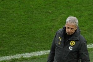 Дортмундська «Боруссія» звільнила Люсьєна Фавра з посади головного тренера після розгромної поразки від «Штутгарта» 