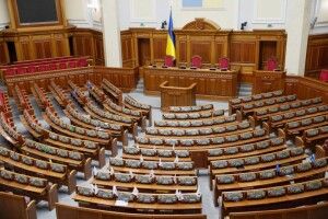 Відомий нардеп визначає COVID-19 за запахом пахв (Фото)