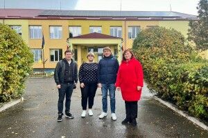 На даху сільської школи на Волині запрацювала сонячна електростанція 
