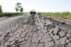 Стало відомо, скільки людей постраждало в ДТП на Волині через погані дороги