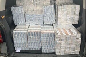 На Волині СБУ конфіскувала контрафактних цигарок на пів мільйона гривень