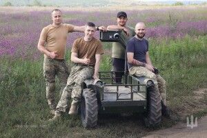 «Механік», «Валлі», «Мурзік», Таксист» - аси наземного дронарства волинської бригади