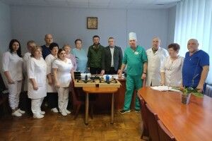 У селищі на Волині медики зібрали кошти на дрони