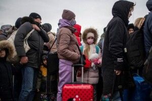 Україна врятувала ще 500 маріупольців від окупантів (Відео)