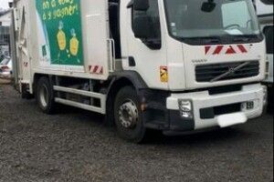 На Волинській митниці затримали бетонозмішувач, бо той виявився сміттєвозом