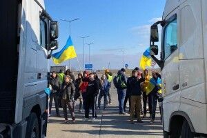 Усі фури з росії та білорусі зобов’язали покинути Євросоюз до 16 квітня (Відео до сліз)