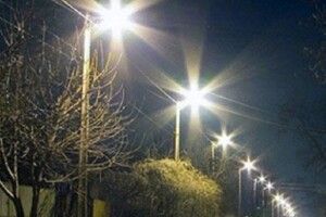 Віялові відключення? У місті на Волині вирішили економити на вуличному освітленні