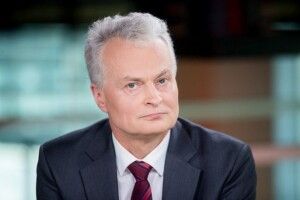 Президент Литви звинуватив Росію у прагненні переписати історію 