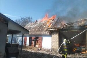 У Луцьку рятують руки чоловіку, який отримав опіки на Рівненщині