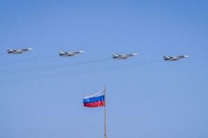 Росія стягнула 450 літаків і 300 гелікоптерів: у розвідці оцінили загрозу великого авіаудару по Україні