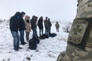 Ліквідовано канал незаконного переправлення в Україну громадян В'єтнаму та Індії (Фото, відео)