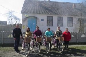 У Тростянці на Волині подбали про листонош