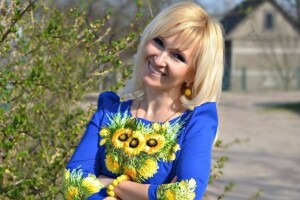 Волинянка презентує в Іспанії соціальний проект для жінок, які втратили близьких на війні