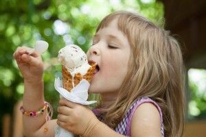 «Ласунка» попередила про дефіцит продукції через знищення складу на Дніпропетровщині