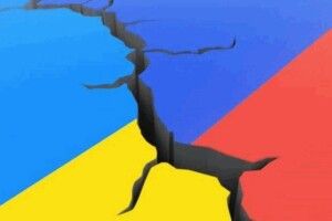 З університету прогнали ватну ідіотку, яка в соцмережі закликала  «скласти зброю і прийняти ворога з добром»