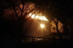 На Рівненщині горіла хата (Фото)