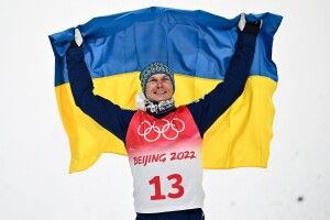 Володар єдиної української медалі в Пекіні-2022 велику частину грошей за неї віддав на смерть путіна