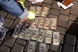 Керівник міжрегіонального управління Мін’юсту щомісяця «знімав» побори (Фото)
