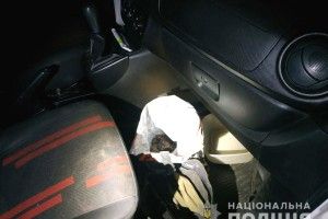  21-річний житель Рівненщини попався правоохоронцям з нелегальним бурштином