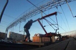 Трагічне селфі: на залізничній станції 17-літнього юнака вдарило струмом