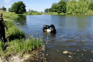 На Житомирщині водолази дістали з річки тіла двох потопельників  (Фото)