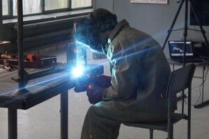 Українці з освітою можуть отримати додаткову робітничу спеціальність упродовж року