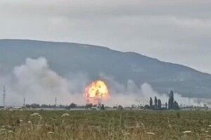 У Криму на полігоні горить склад боєприпасів: окупанти займаються «евакуацією» (Відео)