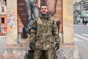 Коля Сєрга приголомшив мережу своїм першим українськомовним треком 