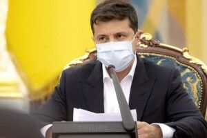 Зеленський запропонував писати слово «незалежність» із великої літери