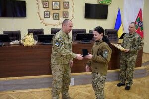 Погуляйко і Недопад привітали волинську прикордонницю – чемпіонку світу з кікбоксингу з перемогою (Фото)