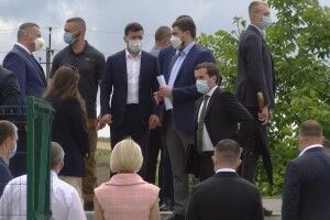 «Наше завдання – подякувати народові України за їх вибір», – Зеленський на Волині (Фото, відео)