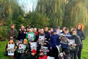 Лісничий привів урок для луцьких шестикласників на свіжому повітрі (Фото) 