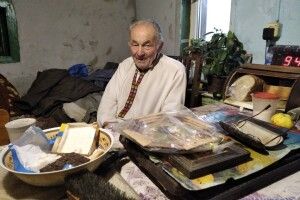Чи віра рятувала, чи мамине благословення: ціна любові до України – 25 років радянських таборів