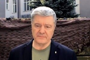 Порошенко вимагає скасувати податки, які обтяжують волонтерську фінансову допомогу для армії та родин загиблих і поранених