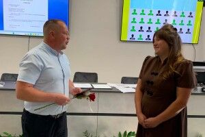 Виховує 9 дітей: волинянці присвоїли почесне звання «Мати-героїня»