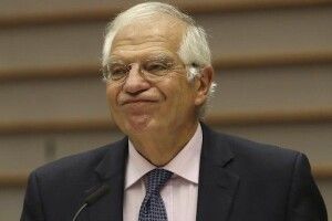 Головний дипломат Євросоюзу нагадав, що в разі втрати незалежності антикорупційними органами Україна може втратити безвіз