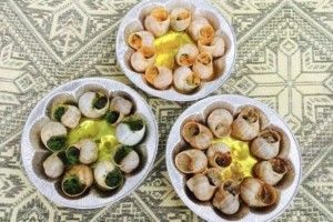 Порцію равликів продають за 100 гривень