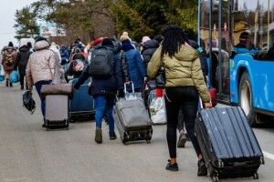 Волинянам, які прихистили біженців, платитиме держава