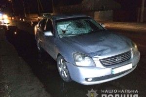 У Сарнах 31-річний селянин загинув під колесами авто