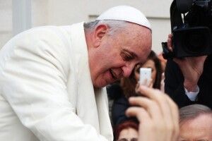 Папа Римський розповів, що думає про порно і соціальні медіа