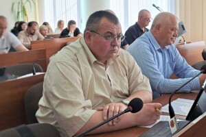 Рейки почекають – начальнику з Ковеля треба будинок
