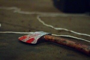 Засудили 29-літню жінку з Рівненщини, яка зарубала матір сокирою через ревнощі