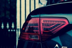 У сервісному центрі в Луцькому районі експерти виявили сумнівний автомобіль