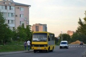 Лучанка вимагає відновити 33-й маршрут