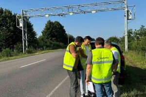 На трасі Р-15 на Волині готують до запуску систему зважування транспорту на ходу