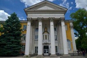 Окупаційний суд відібрав у ПЦУ храм у Сімферополі